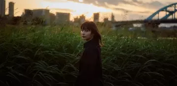 サカグチアミが移籍第2弾EP『Hush』リリース、MVプレミア公開