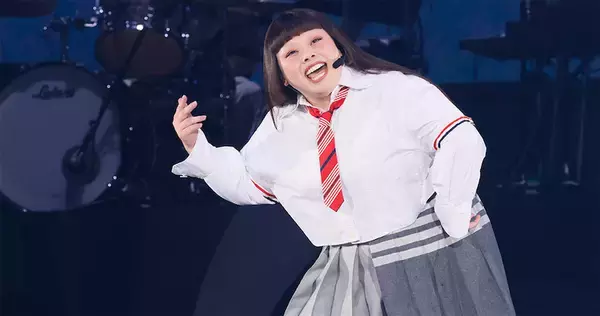 東京ドームを埋めた「笑い」の正体──渡辺直美、芸歴20年目の回答