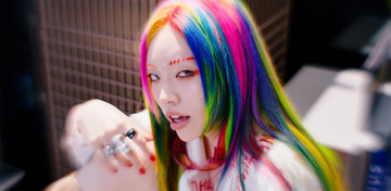 ちゃんみな「FLIP FLAP」MV公開、キレのあるダンスと衣装が目まぐるしく変わる