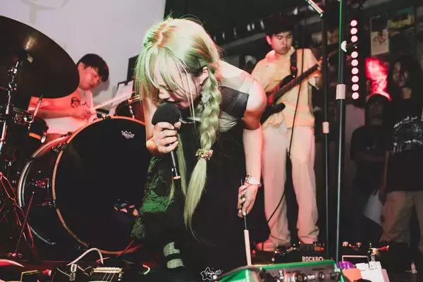 「中国の逸材・張醒嬋が語る「予測不可能なポップ」の源泉、椎名林檎と日本の音楽から受けた衝撃」の画像