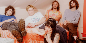 Wednesdayが語る、USインディーロックの新たな傑作を生んだ失恋・喪失・実録犯罪