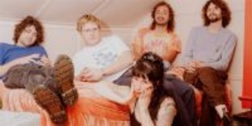 Wednesdayが語る、USインディーロックの新たな傑作を生んだ失恋・喪失・実録犯罪