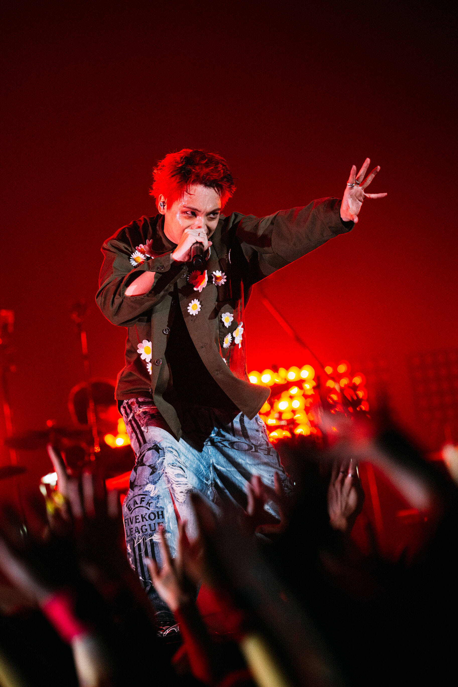 Novel Core、全国ツアー「PERFECTLY DEFECTiVE TOUR 2026」完走──秋のライブハウスツアー「BLACK TiE TOUR 2026」開催決定