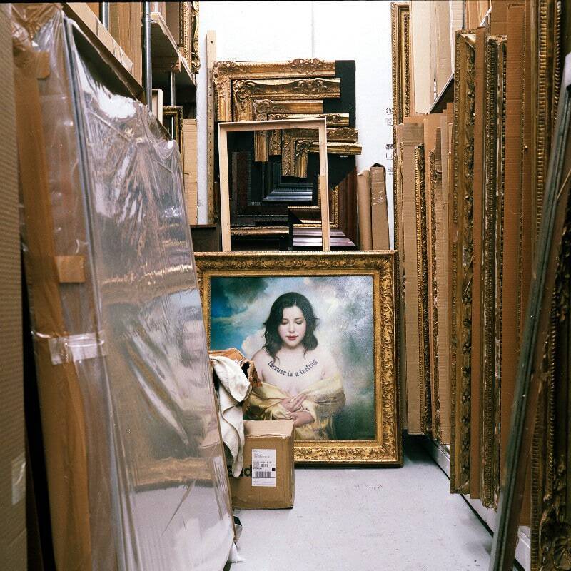 ルーシー・デイカスが語る、初めての日本と「つながり」を巡る対話