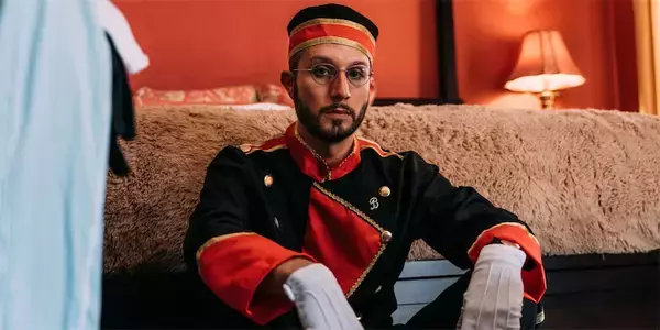 大人気ラッパーbbno$が最新アルバムを発表、11月に初来日