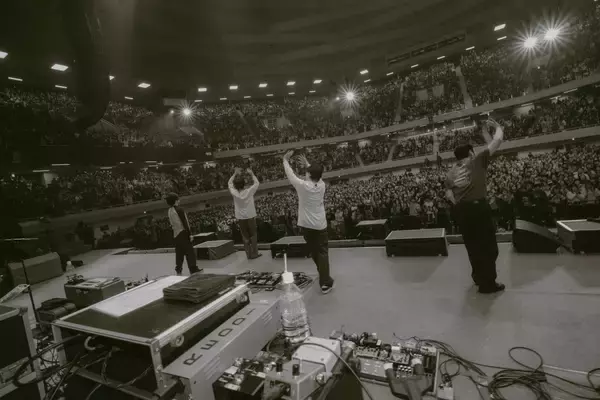 「indigo la End武道館2daysレポート　15年の歩みを総括し、バンドは新しい未来へ」の画像