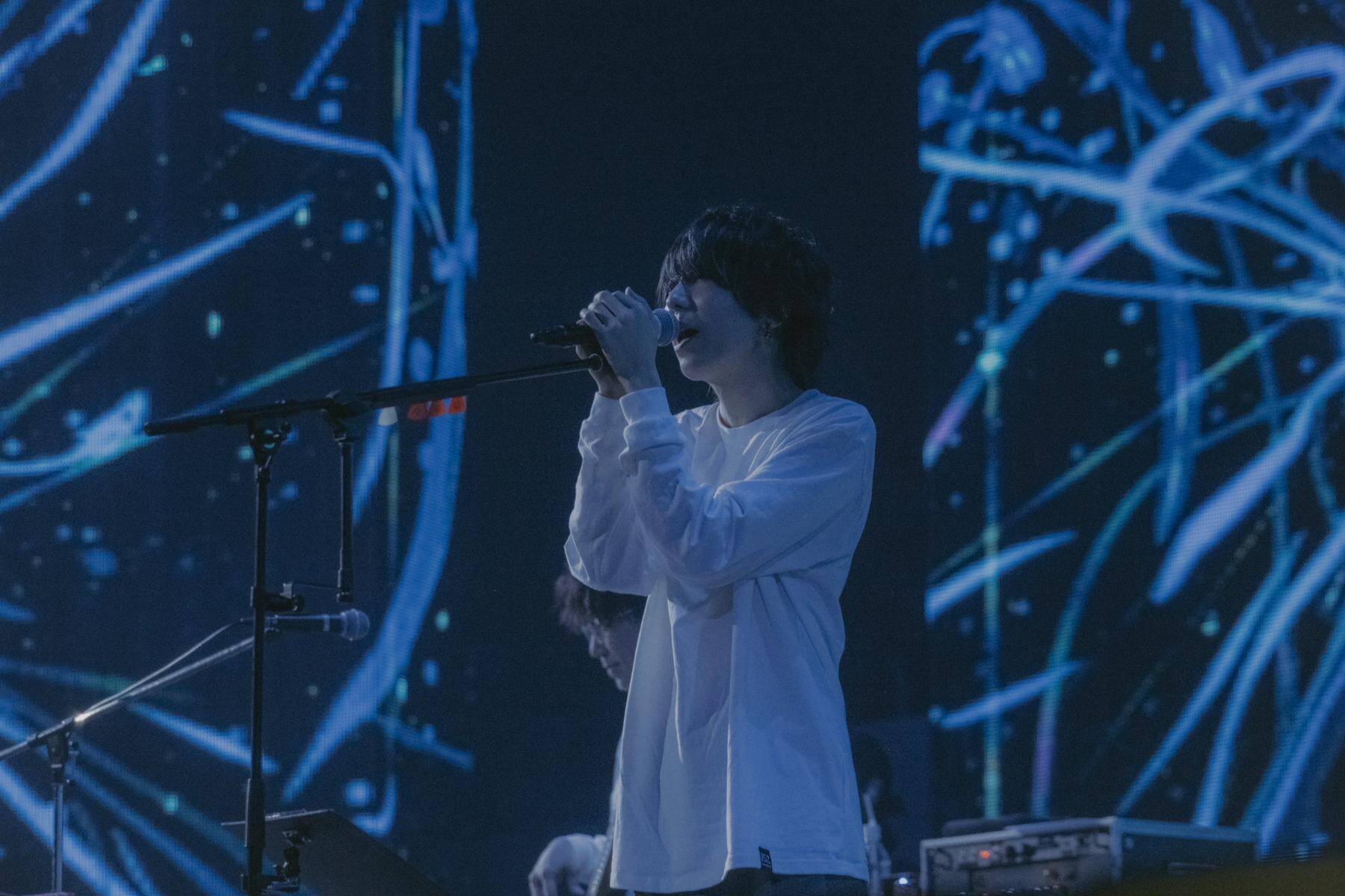 indigo la End武道館2daysレポート　15年の歩みを総括し、バンドは新しい未来へ