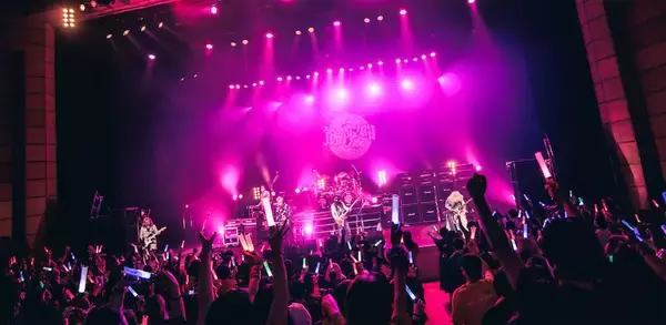 筋肉少女帯がオーディエンスと完成させた“光”の威力