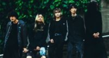 Earthists. × Tatsuya Amano（Crossfaith）が語り合う、日本のラウドロックを更新する「個」と「ハイパー」