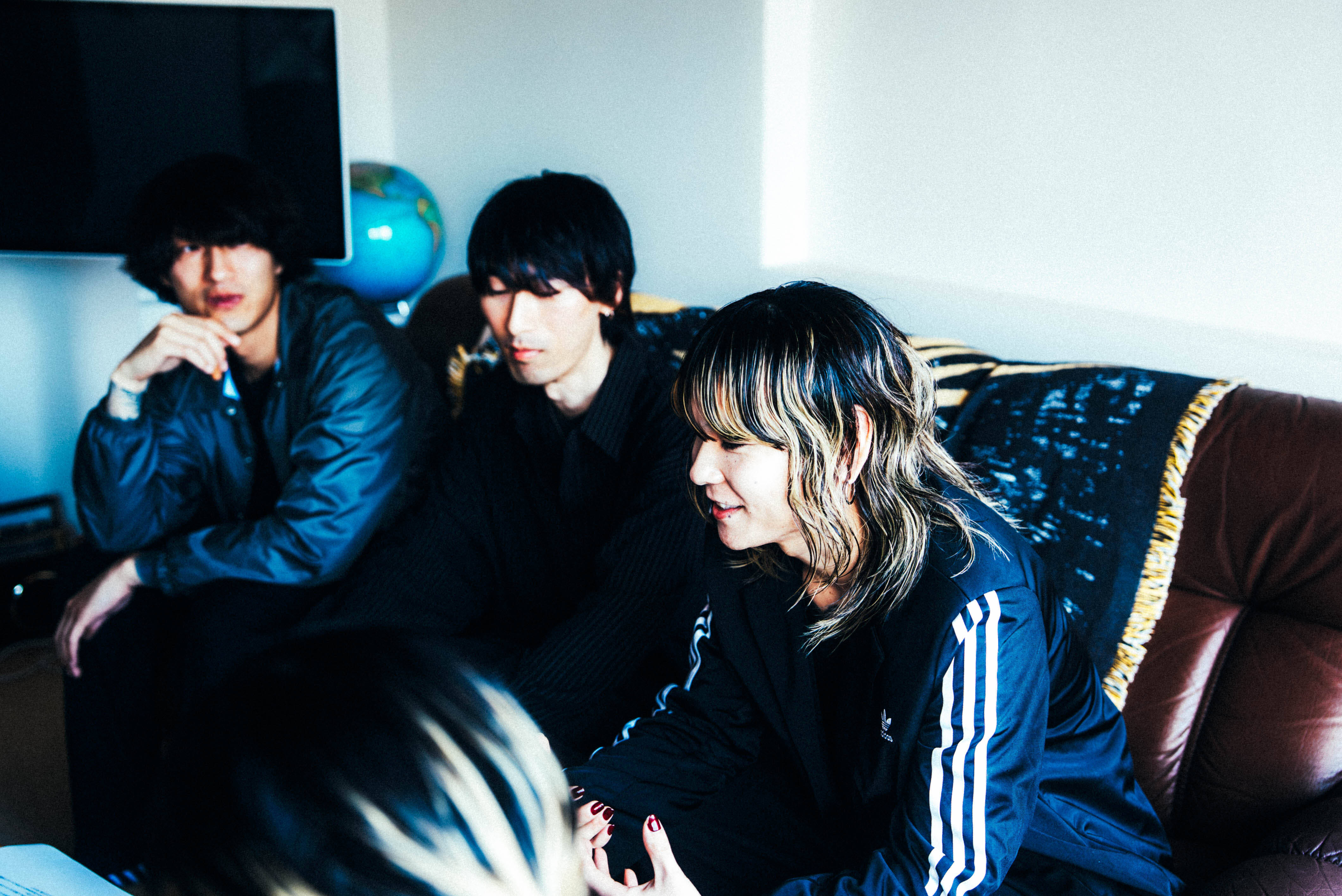 Earthists. × Tatsuya Amano（Crossfaith）が語り合う、日本のラウドロックを更新する「個」と「ハイパー」