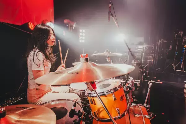 「次世代を担う6組が大阪で鳴らした未来への音楽「ツタロックDIGライブvol.20」現地レポ」の画像