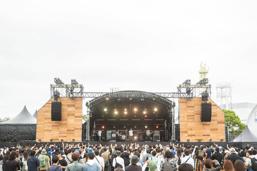 「GREENROOM FESTIVAL’26」熱狂の2日間―エラ・メイ、ジョン・バティステら国内外の豪華アクトが横浜を揺らす