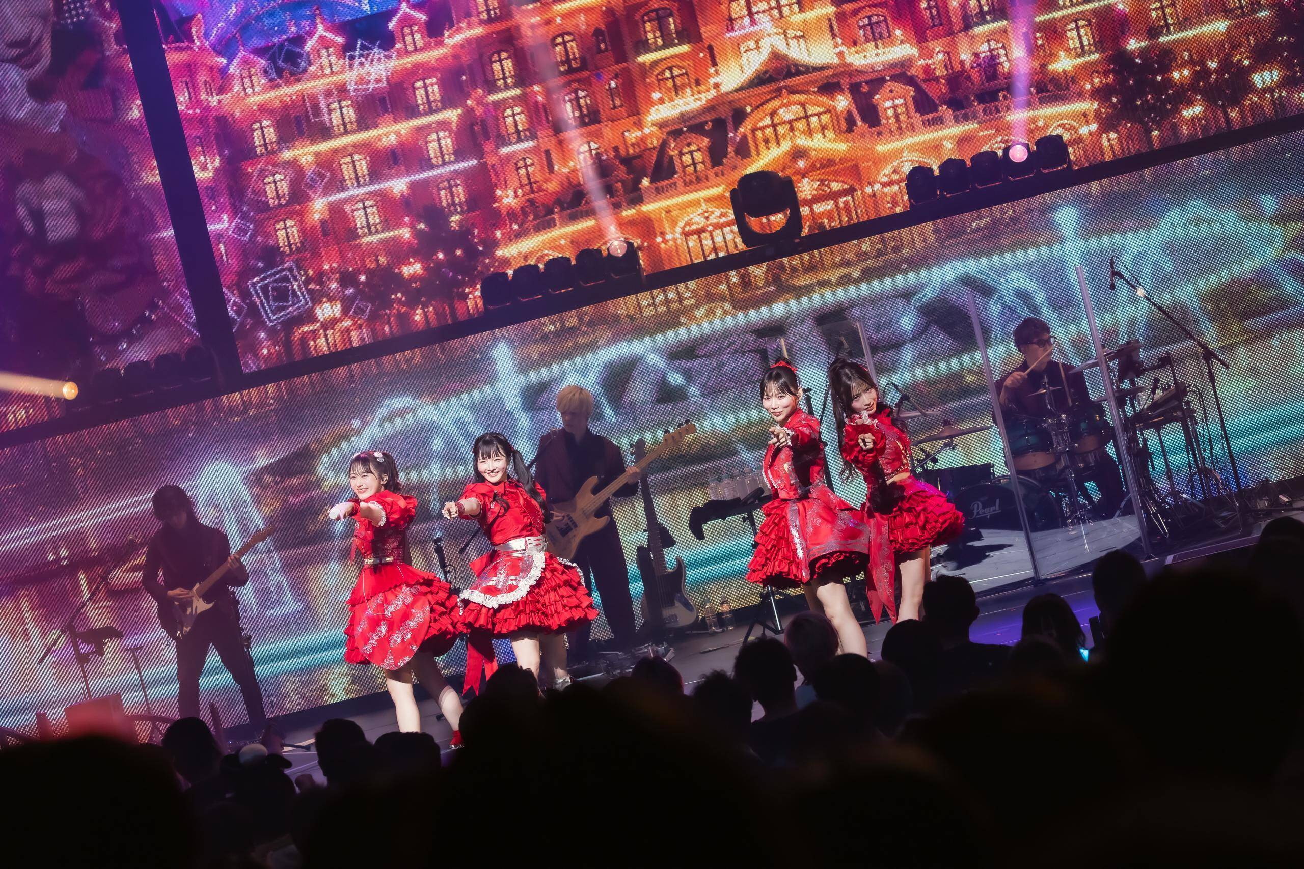 yosugala、夜明けへ向かう4周年のパレード　NHKホールで刻んだ絆と約束