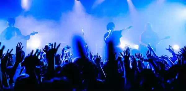 Lavtが見出した答え、自分を信じ本能赴くままに駆け抜けた、渋谷クアトロ公演