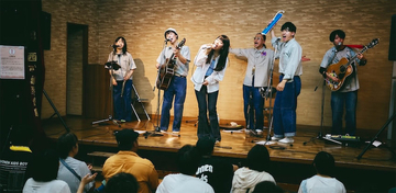少年キッズボウイ、盆踊りから即完ワンマンまで、音楽の楽しみ方を提示した1日