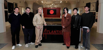 Number_i、米名門音楽レーベルAtlantic Recordsとレーベル契約発表