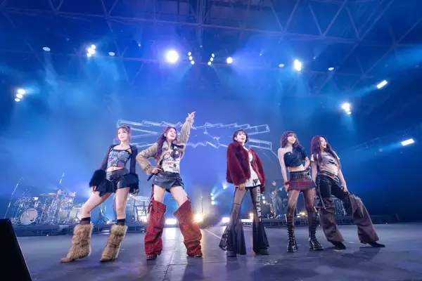 「LE SSERAFIM、2025年を語る──苦悩も力に、確かな結束へ」の画像