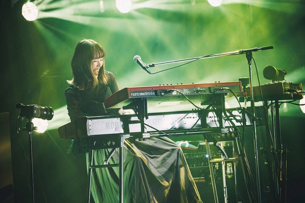 レトロリロンがツアーファイナルで飾った有終の美、観客たちと交わした新たな約束