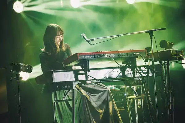 「レトロリロンがツアーファイナルで飾った有終の美、観客たちと交わした新たな約束」の画像