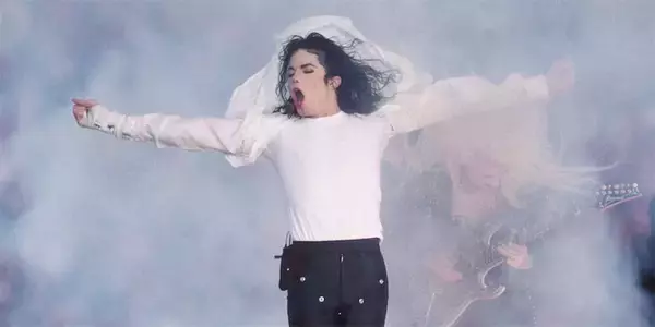 マイケル・ジャクソンが歴史を塗り替えた10の革命　ムーンウォーク、後進への影響力、世界平和のメッセージ
