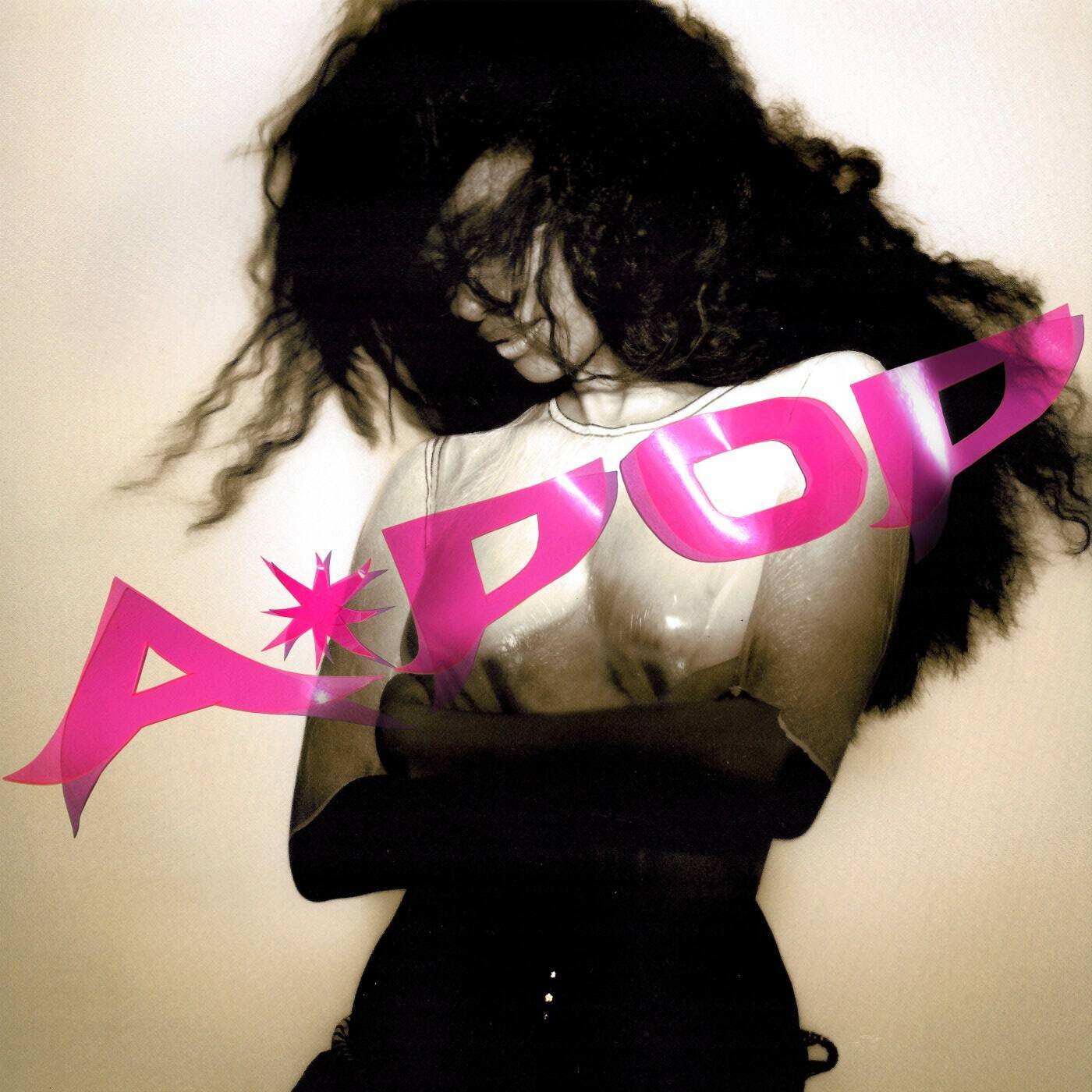 タイラ『A*POP』とは何なのか？　「南アフリカの音楽史」と「パーソナルな私」が交差するグローバルポップの新しい形【Tyla】