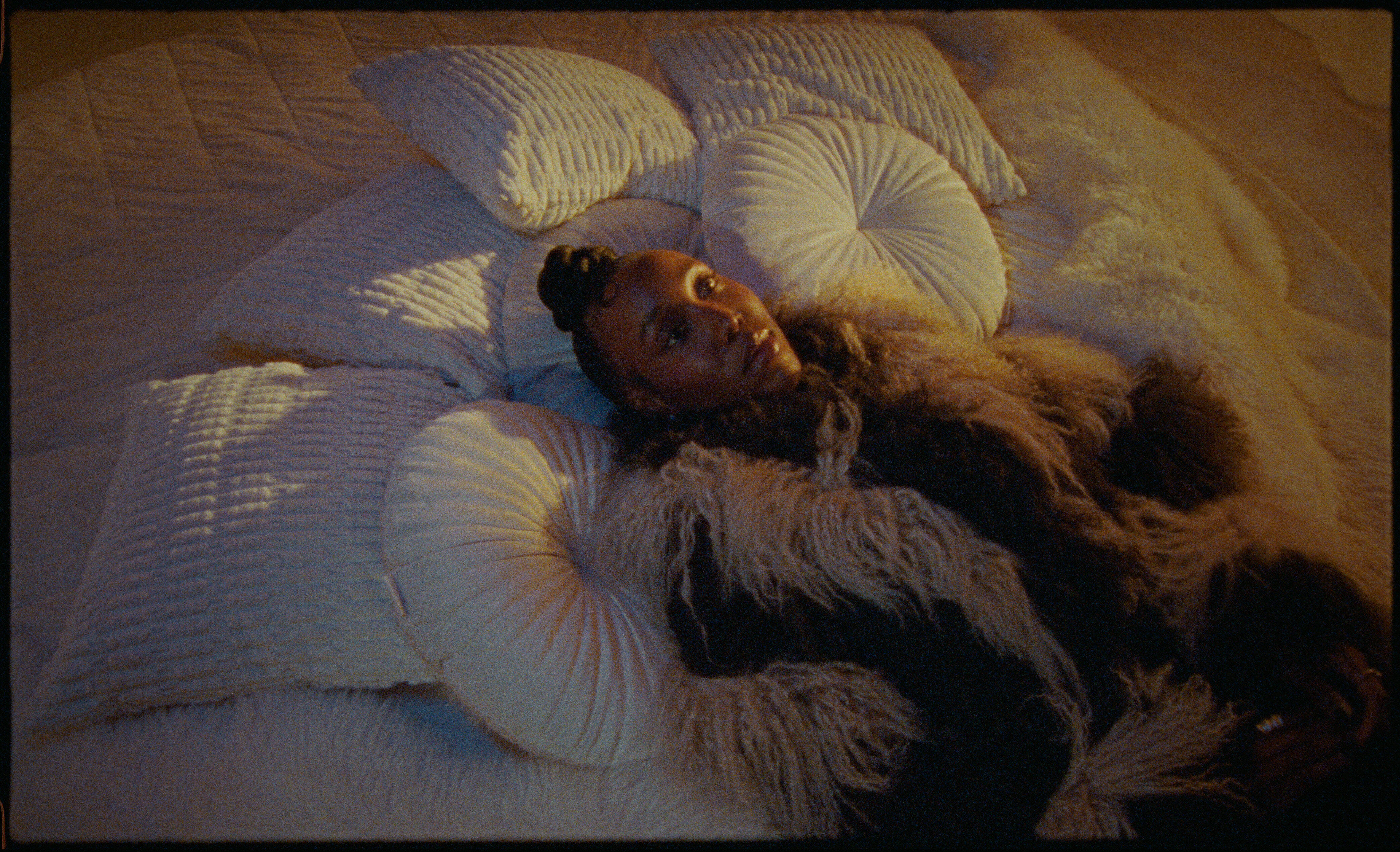 UKジャズを代表する声、Ego Ella Mayが語る「独創性の源泉」と「祈りの力」