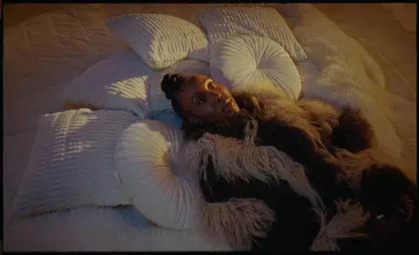 「UKジャズを代表する声、Ego Ella Mayが語る「独創性の源泉」と「祈りの力」」の画像