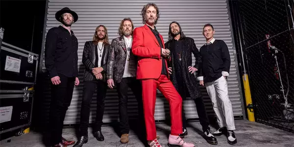 ザ・ブラック・クロウズが語る日本への想い、ストーンズやジミー・ペイジとの共演、アナログでリアルなロックンロール