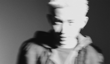 SWEE、新作EP『BAYSIDE TAPE』リリース決定