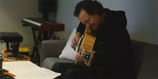 パール・ジャムのエディ・ヴェダーが語る、難病の子供たちを救うための闘い【独占インタビュー】