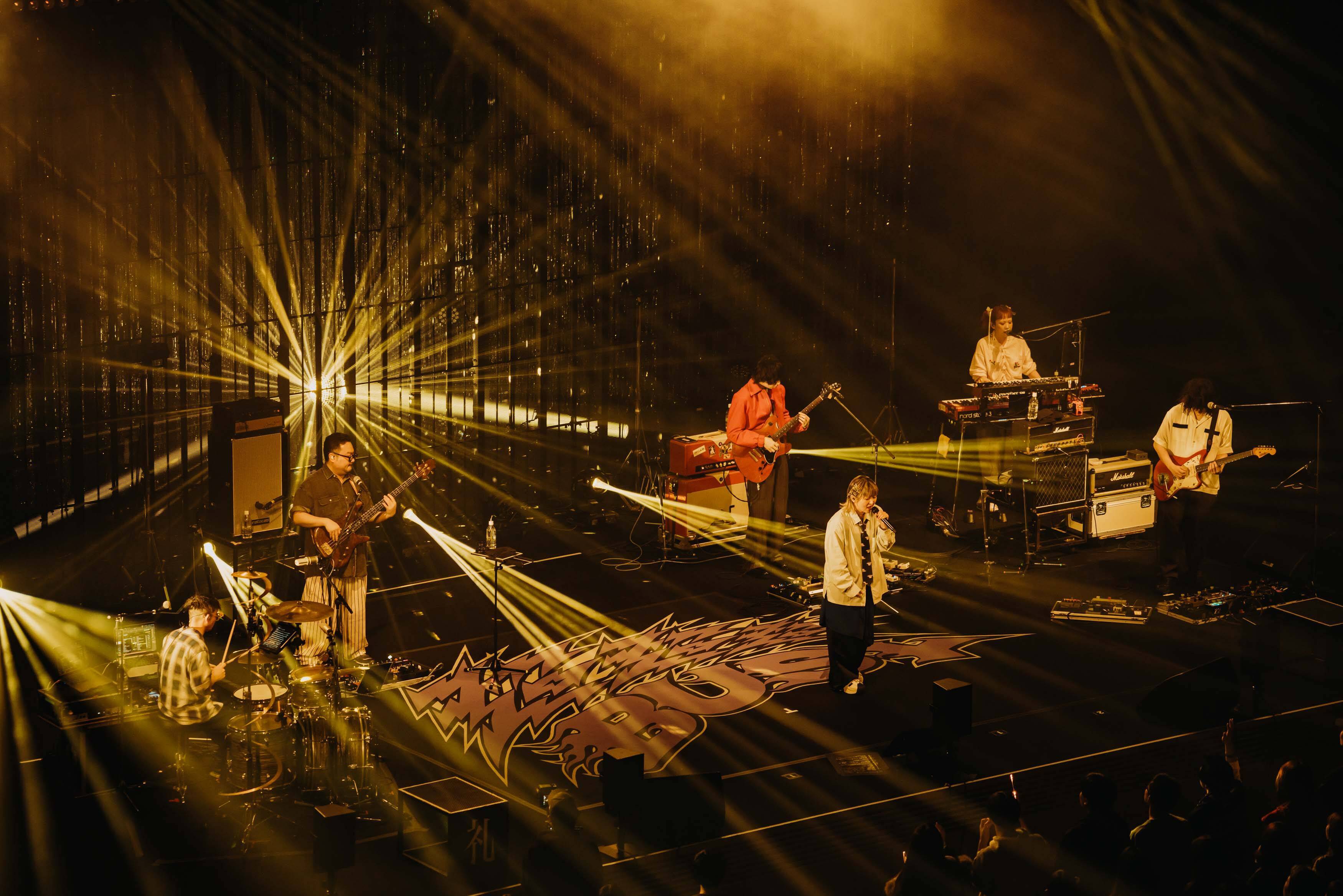 礼賛『超超超BUSYツアー』全公演ソールドアウトで完走、「どんどん上に上がっていく」5人の快進撃