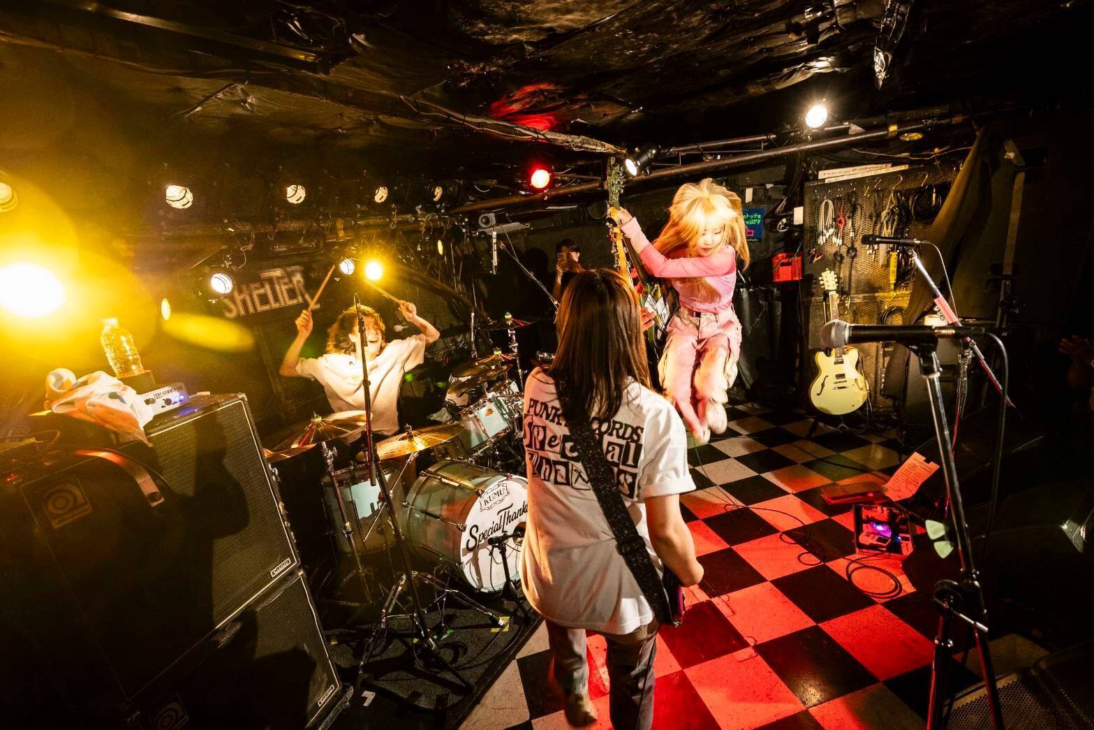 SpecialThanksが振り返る2025年、TikTokでのブレイク、20周年への展望