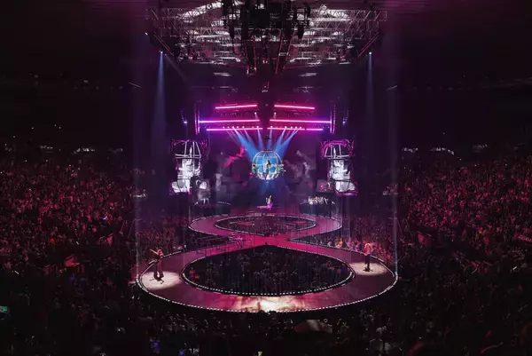 「ケイティ・ペリー、「民衆のスター」が映画館で見せるキャリアの集大成──『The Lifetimes Tour』徹底解説」の画像
