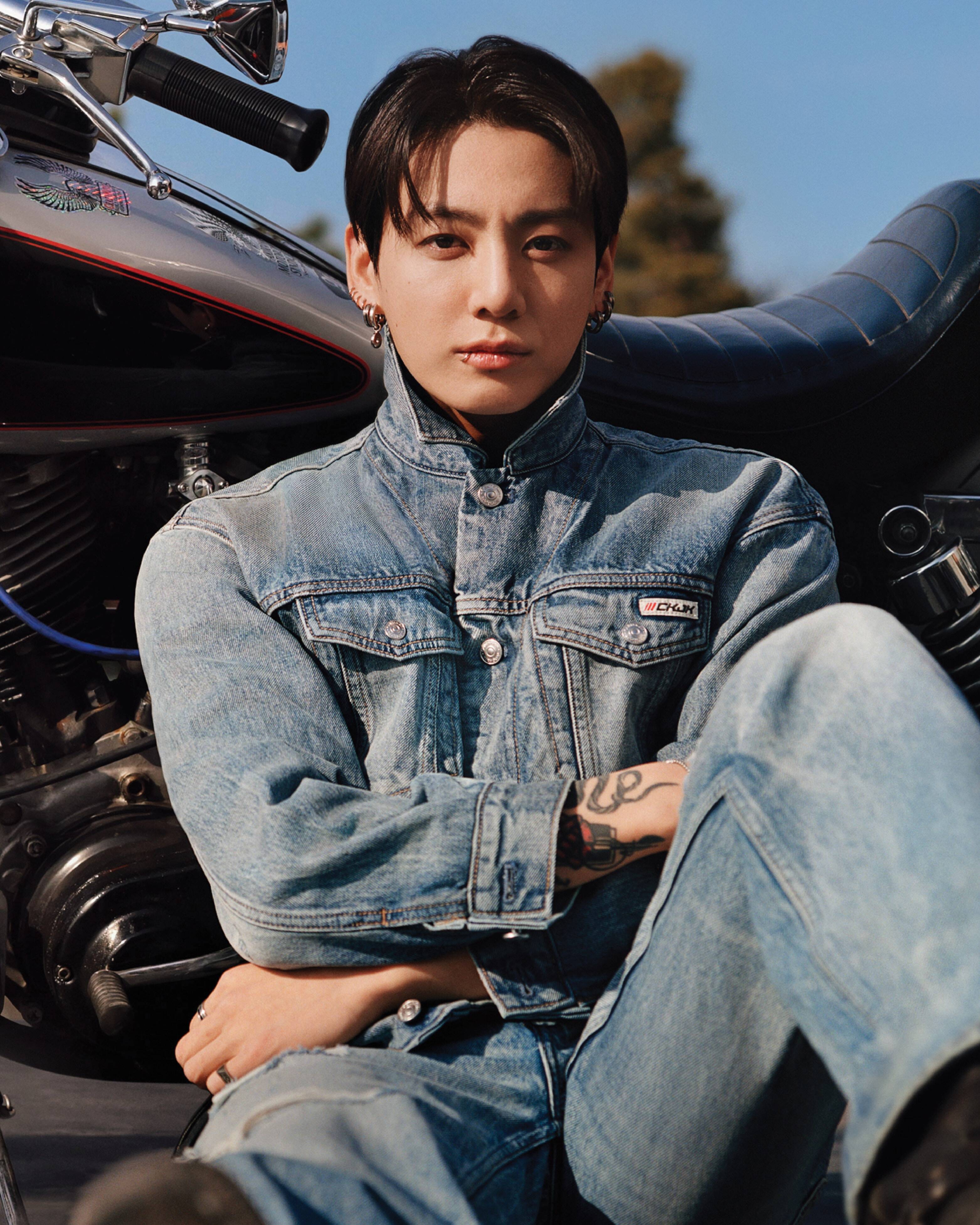 Calvin KleinとJung Kookの限定カプセルコレクション全アイテム解禁「とても刺激的でした」