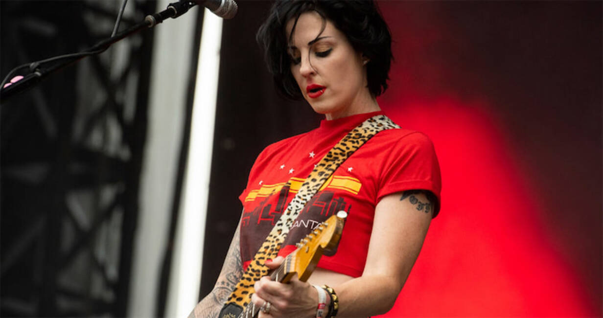 頭突き アイロン投げ 言葉の暴力 ロックな 元夫婦 のdv裁判 22年1月28日 エキサイトニュース