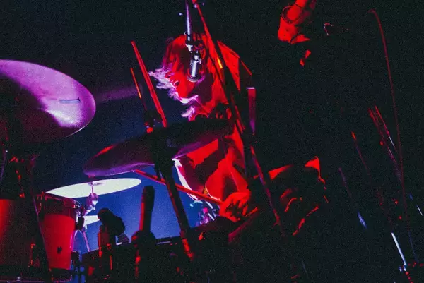 「Tyrkouaz超満員の初ワンマンで見せた「飛躍の兆し」怒涛のライブが生んだモッシュと熱狂」の画像