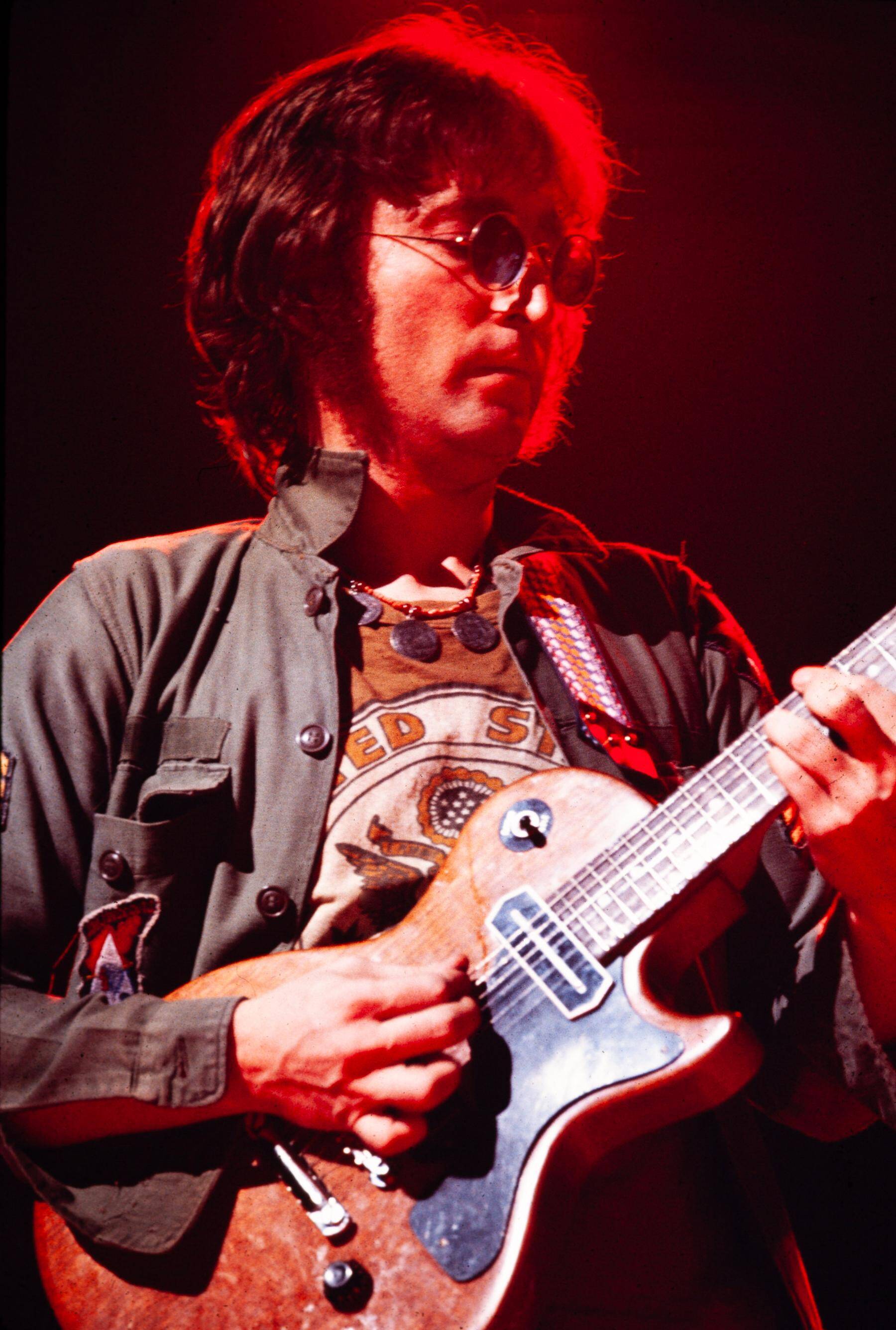 ジョン・レノン＆オノ・ヨーコ「伝説のライヴ」を今こそ目撃すべき理由　映画『パワー・トゥ・ザ・ピープル』徹底解説