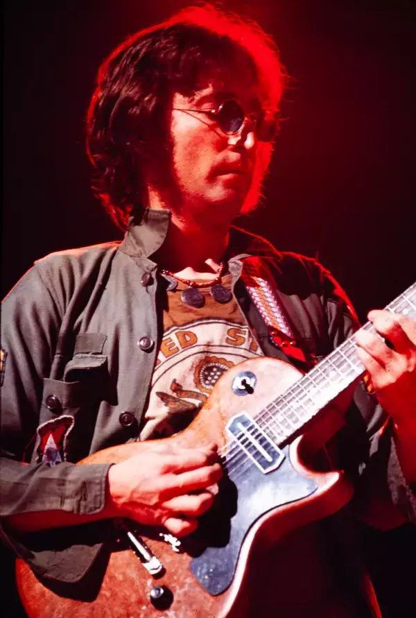 「ジョン・レノン＆オノ・ヨーコ「伝説のライヴ」を今こそ目撃すべき理由　映画『パワー・トゥ・ザ・ピープル』徹底解説」の画像