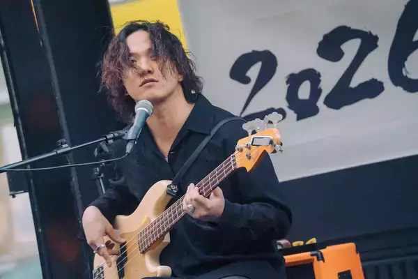 「ねぐせ。、すべてが「初」の渋谷フリーライブ、横浜アリーナへの決意を観客とともに叫ぶ」の画像