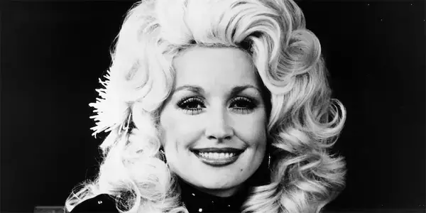 ドリー・パートンが80歳で死去　代表曲「ジョリーン」世界的スターとなったカントリー界の巨星