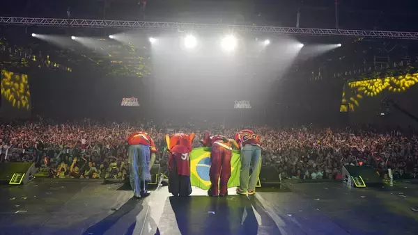 「WOLF HOWL HARMONY、ブラジル初ライブに1万8000人が集結、熱狂の渦に」の画像