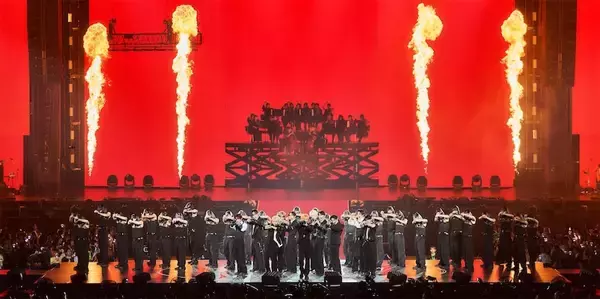 INI、自身初の東阪ドームツアー開幕、5周年イヤー彩るステージに2日間計10万人が熱狂