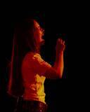 「シグリッド「大好きな日本」で躍動、北欧スターのポップ極まりない魅力が集約された一夜」の画像3