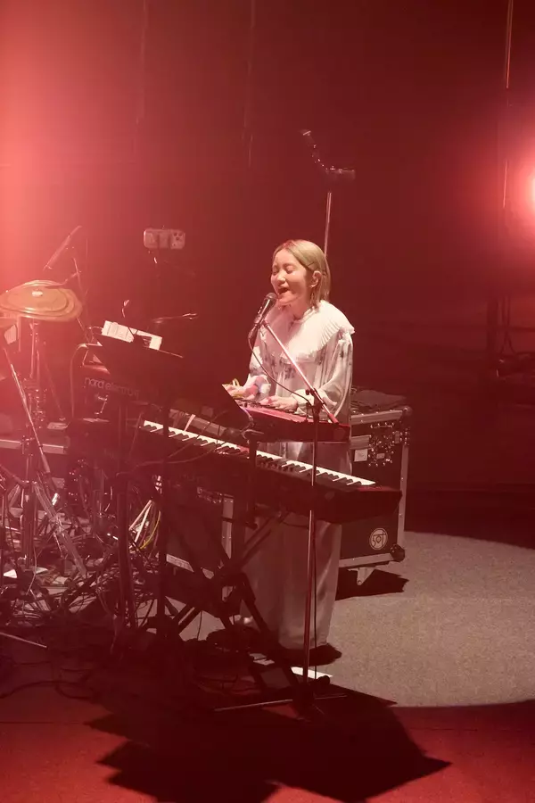 「長谷川カオナシ、夢が結実した夜、「世界は変わらなかった」からこそ歌い続ける意味」の画像