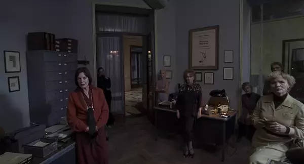 「ルカ・グァダニーノ監督が語る『サスペリア』とトム・ヨーク、1977年のベルリンとボウイ」の画像