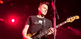 メリー のガラ バンド名をカタカナに変えた経緯を語る 19年4月22日 エキサイトニュース メリー のガラ バンド名をカタカナに変えた経緯を語る 19年4月22日 エキサイトニュース