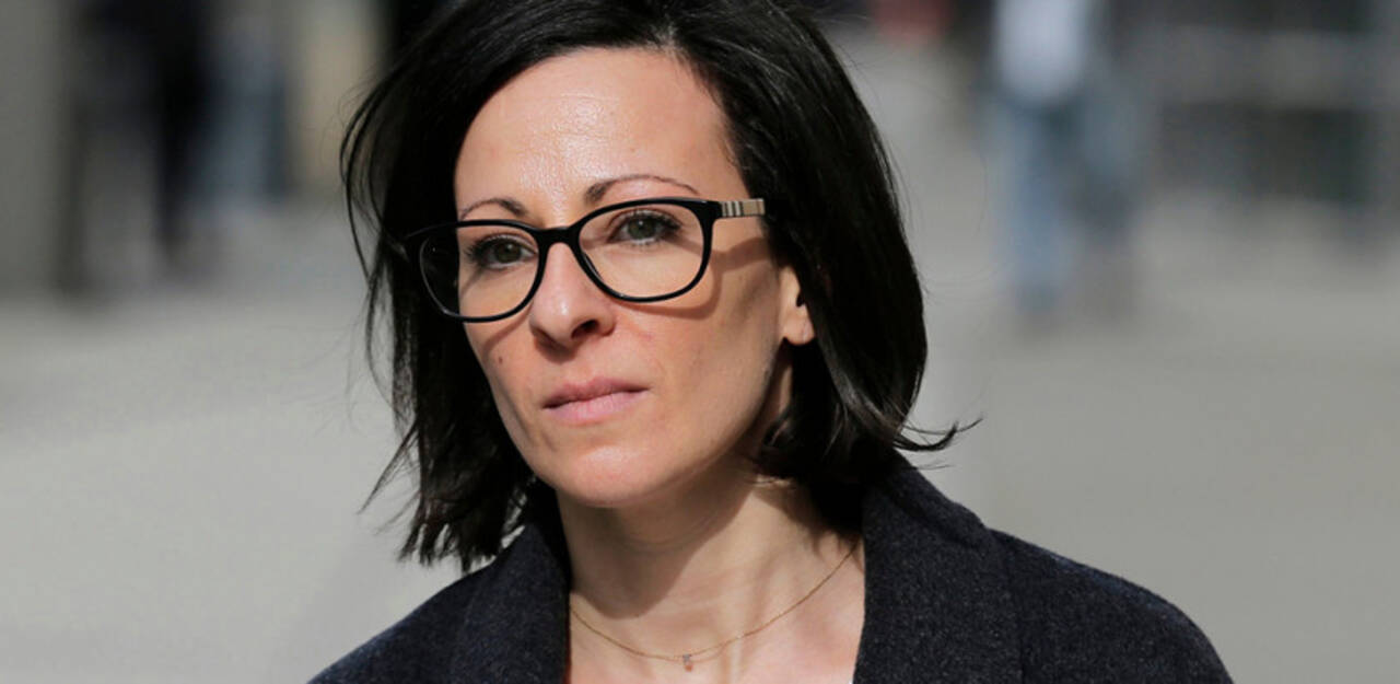 自己啓発団体を隠れ蓑にセックスカルトと化した 主人 と 奴隷 の異常な関係 19年5月23日 エキサイトニュース