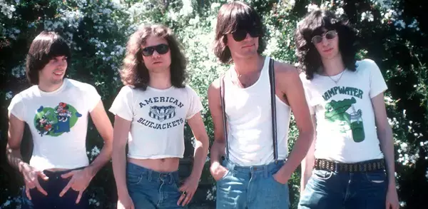 ローリングストーン誌読者投票「ラモーンズのベスト・アルバム」トップ10