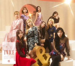 TWICE、2ndアルバム『&TWICE』にはチェヨンが作詞作曲に初挑戦した楽曲も収録