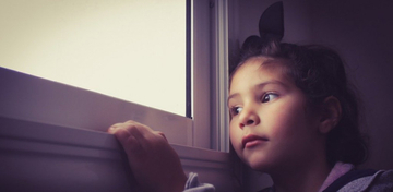 社会的不安を感じやすいのは自閉症の人々　不安を和らげるFACE COVID